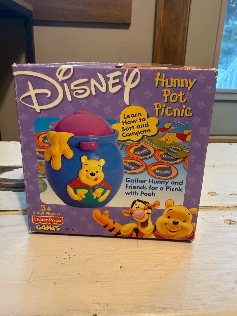 Disney Winnie the Pooh Hunny Pot Picnic Board Game Fisher-Price 3+ Ages Kids